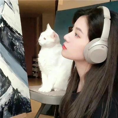 不再托腮遐思